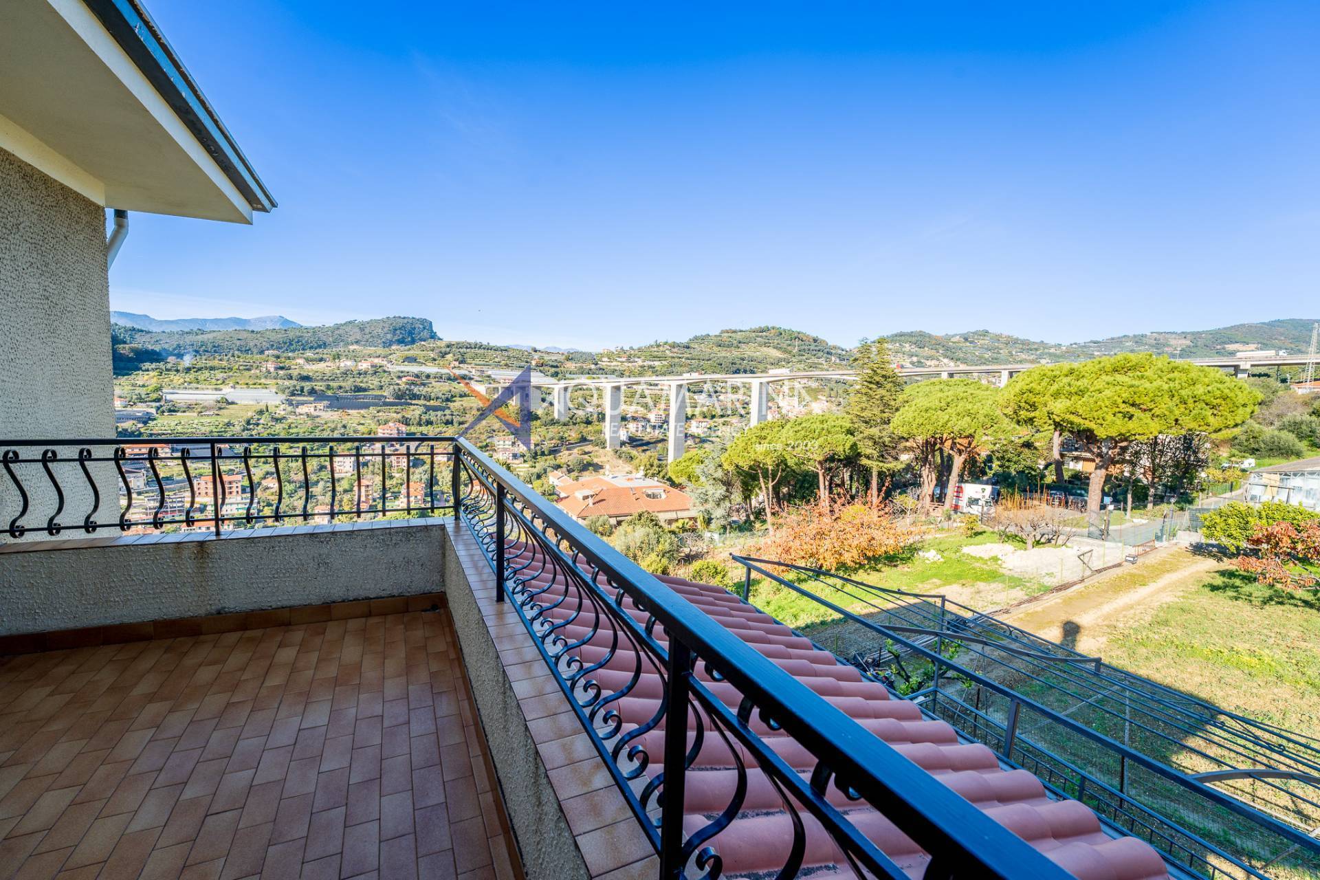 Appartamento in vendita a Bordighera, Sasso