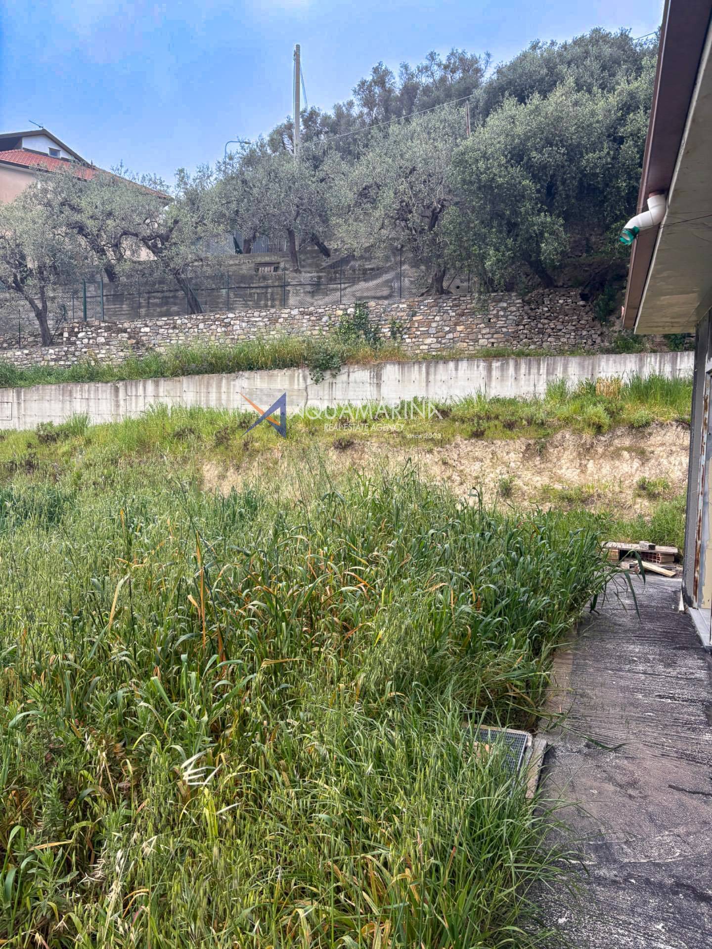 Villa in vendita a Diano Castello