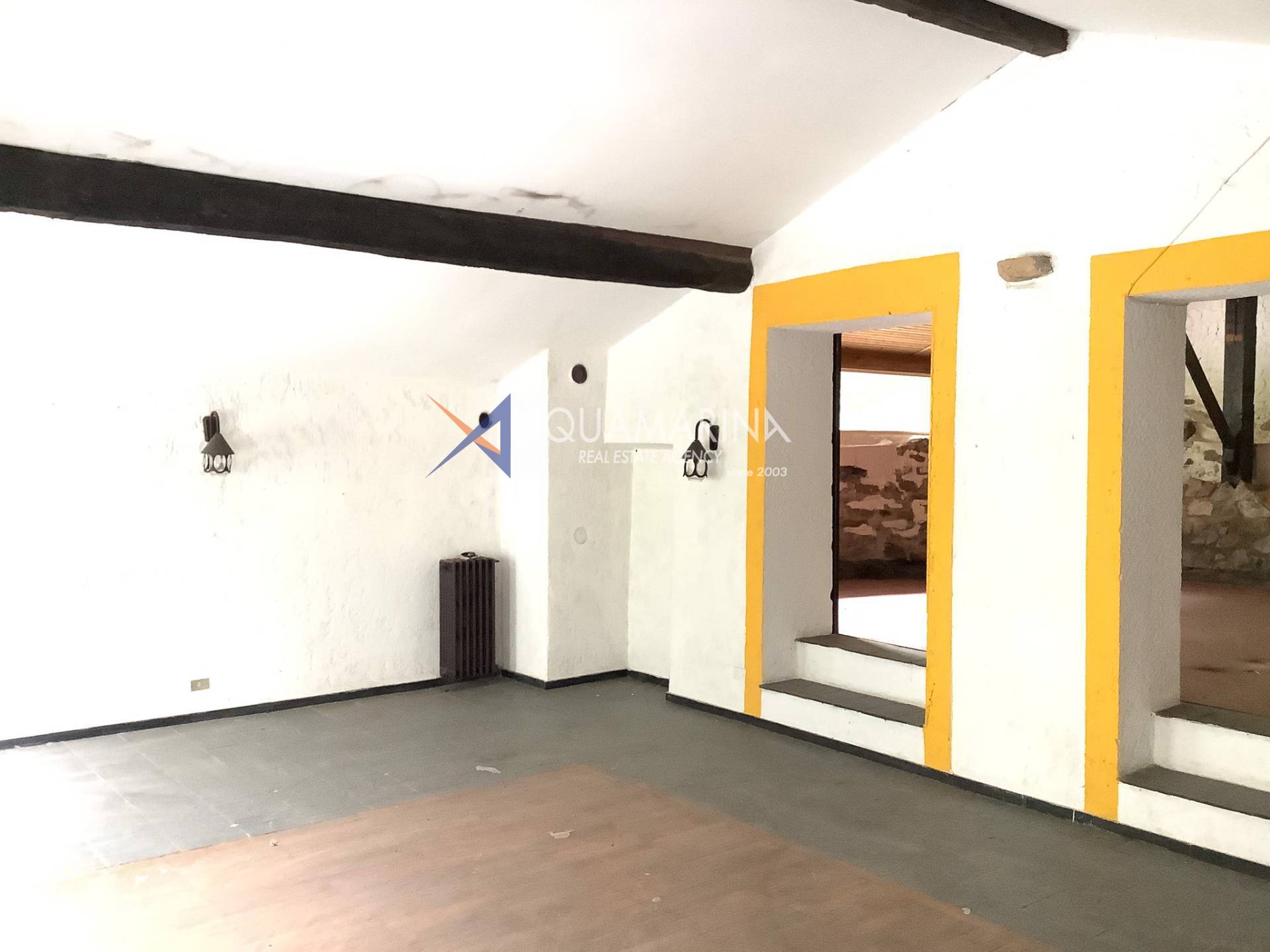 Villa in vendita a Badalucco