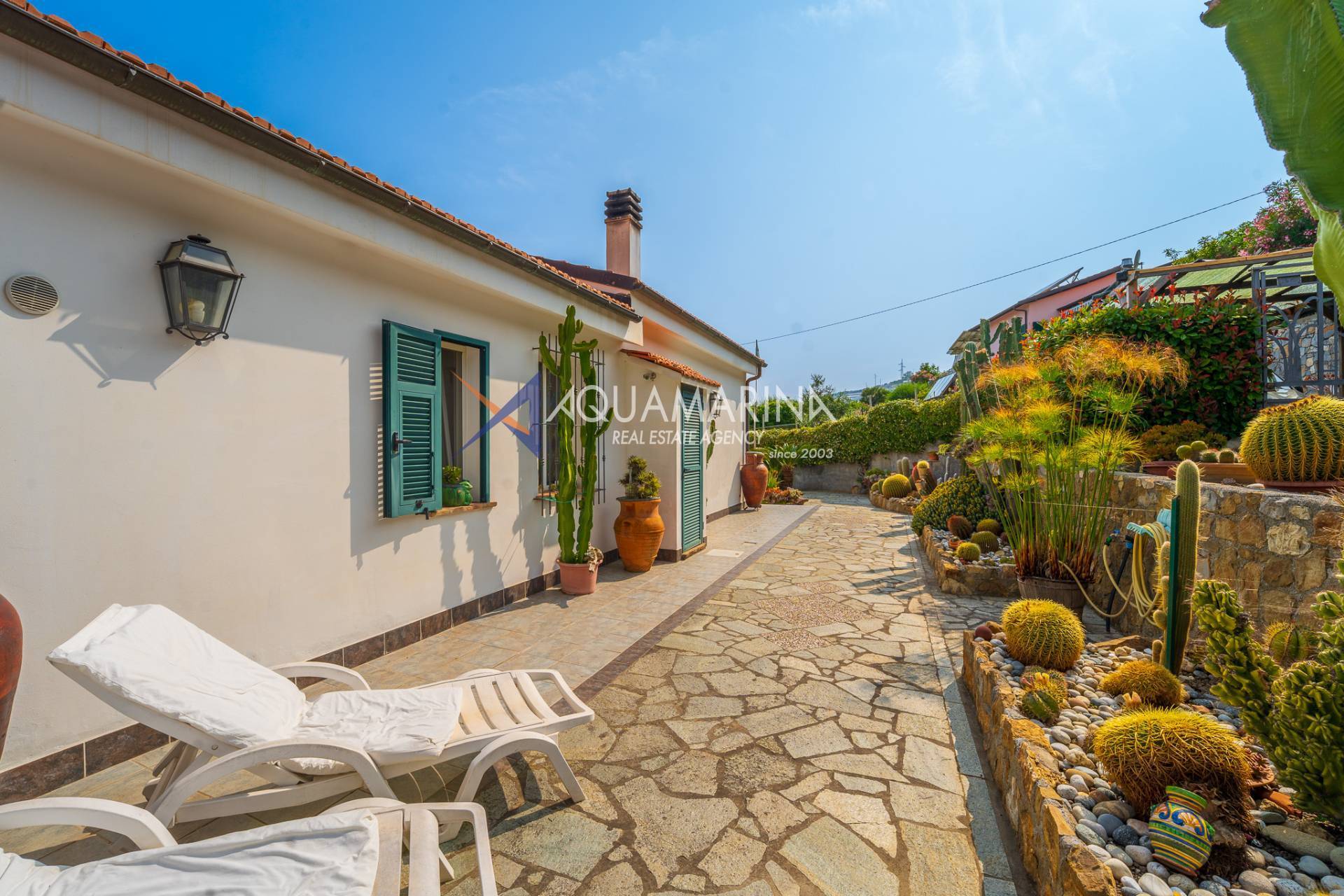 Villa in vendita a Pompeiana