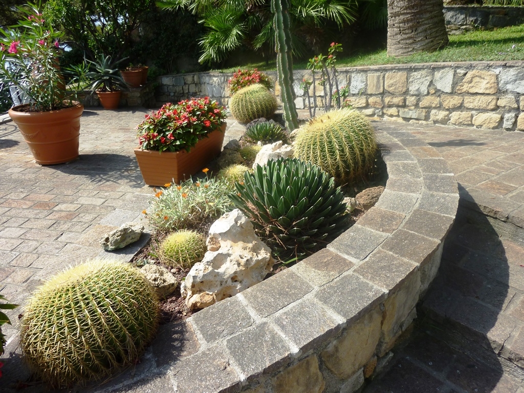 Villa in vendita a Bordighera