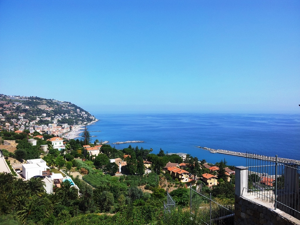 Villa in vendita a Ospedaletti