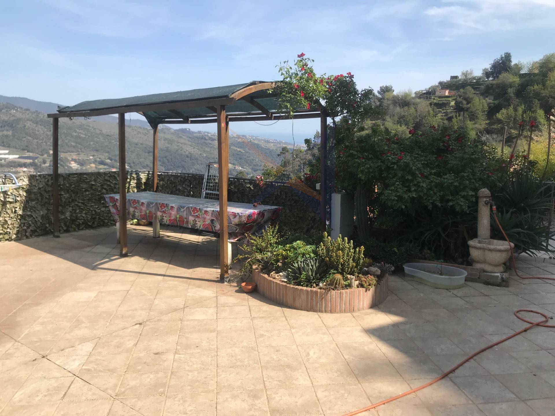 Villa in vendita a Camporosso, San Giacomo