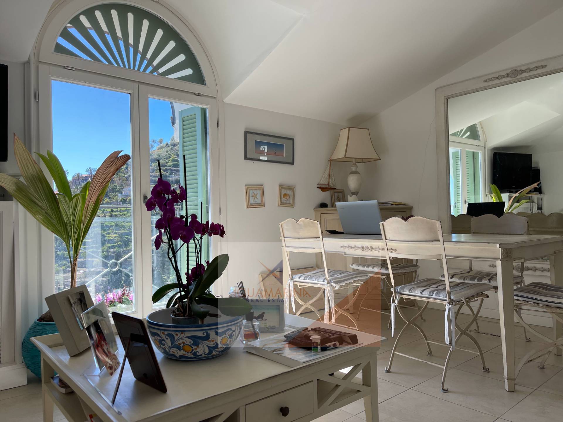 Appartamento in vendita a Bordighera