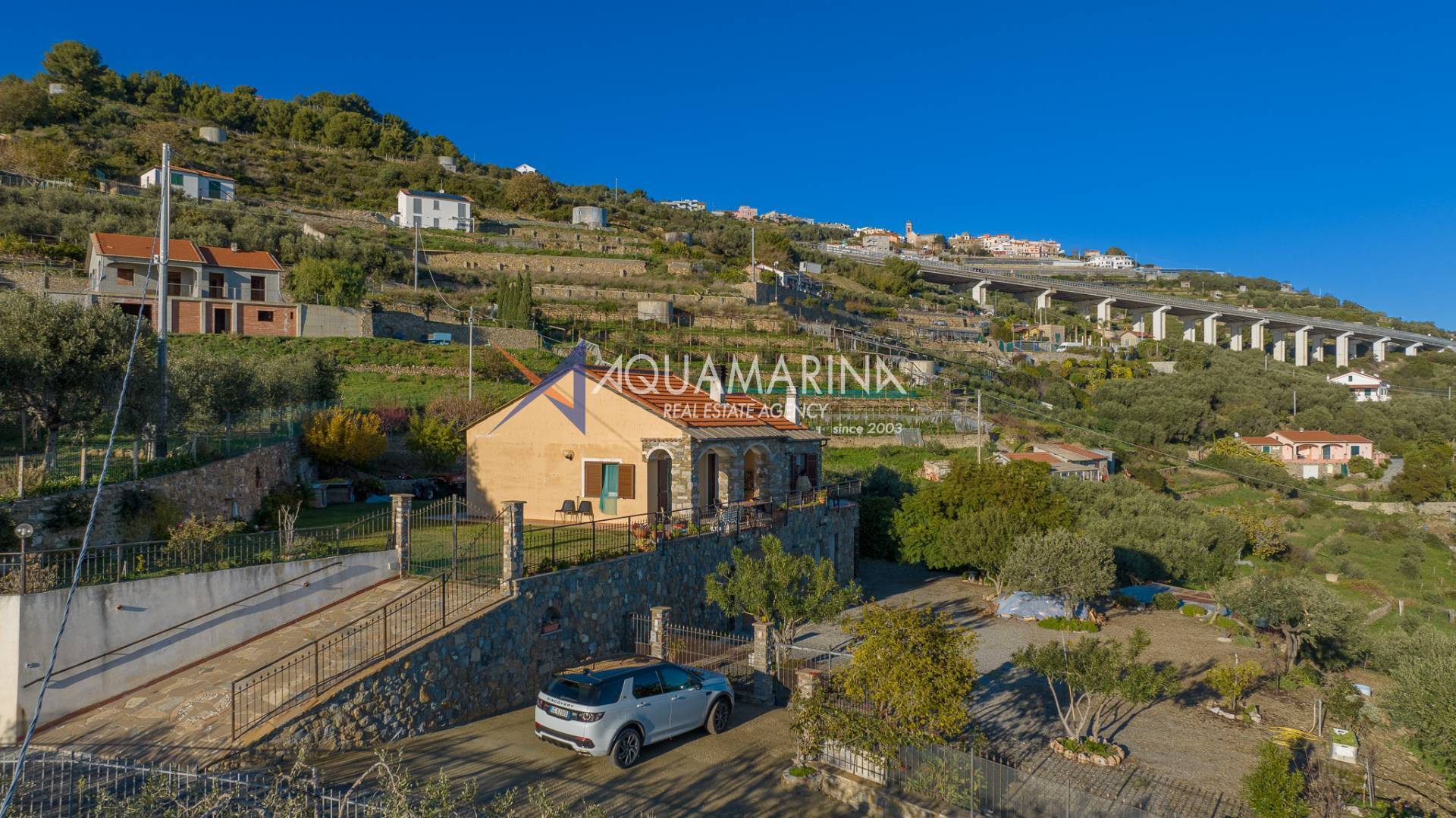 Villa in vendita a Cipressa, Aregai