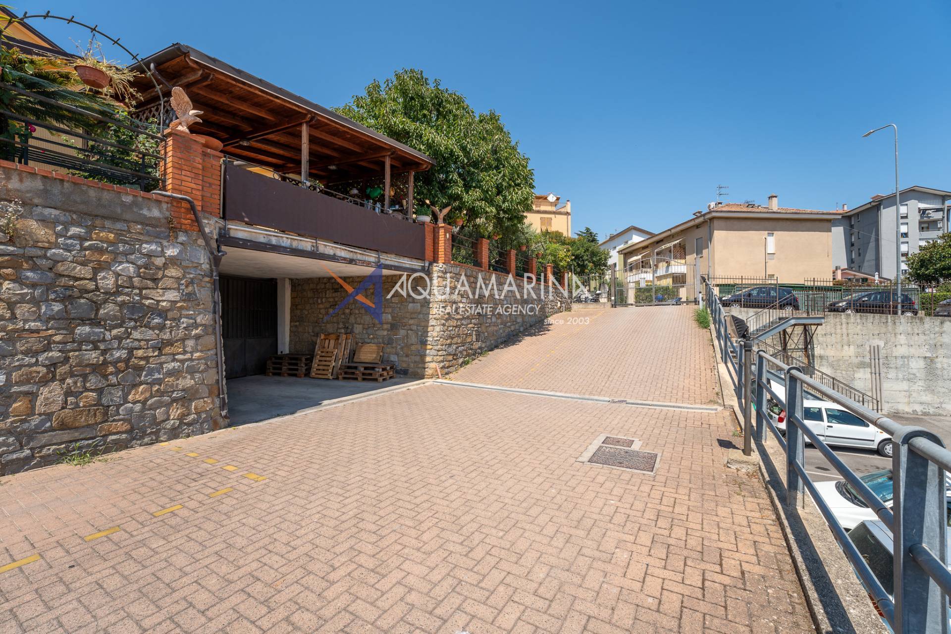 Magazzino in vendita a Taggia