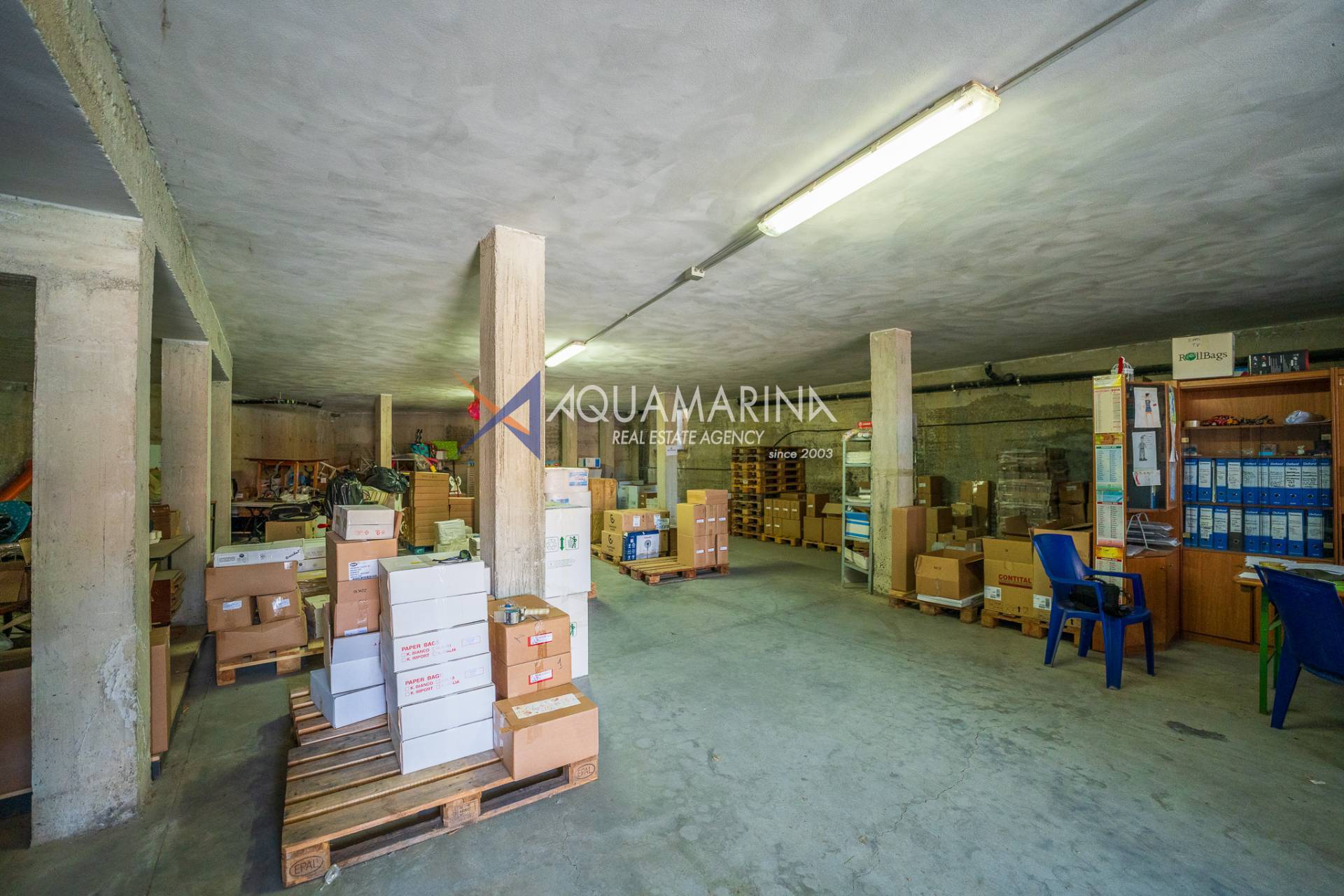 Magazzino in vendita a Taggia