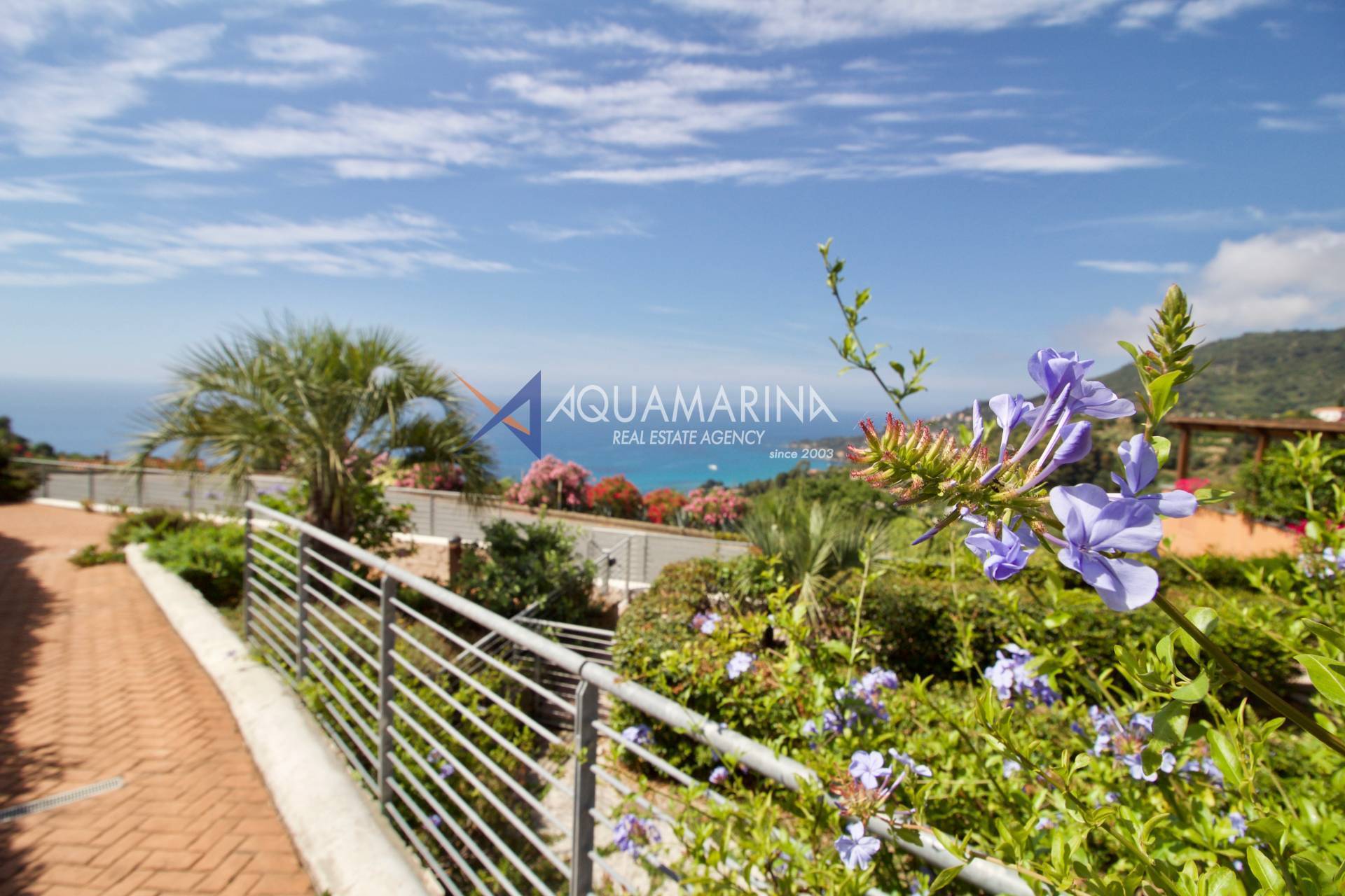 Appartamento in vendita a Ventimiglia, Ville