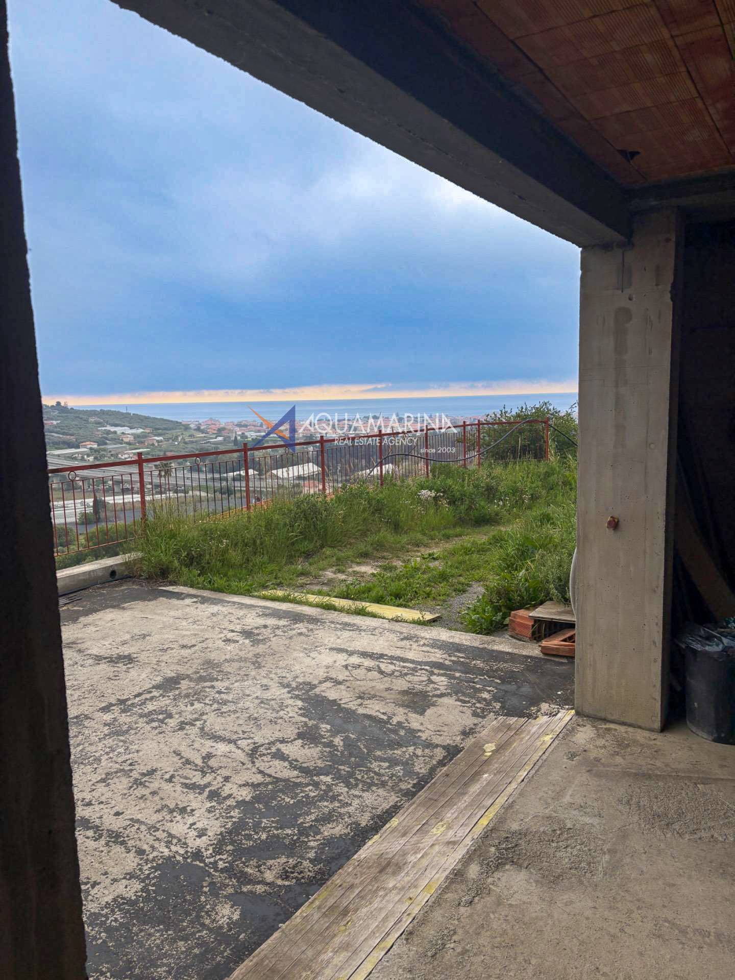 Villa in vendita a Diano Castello