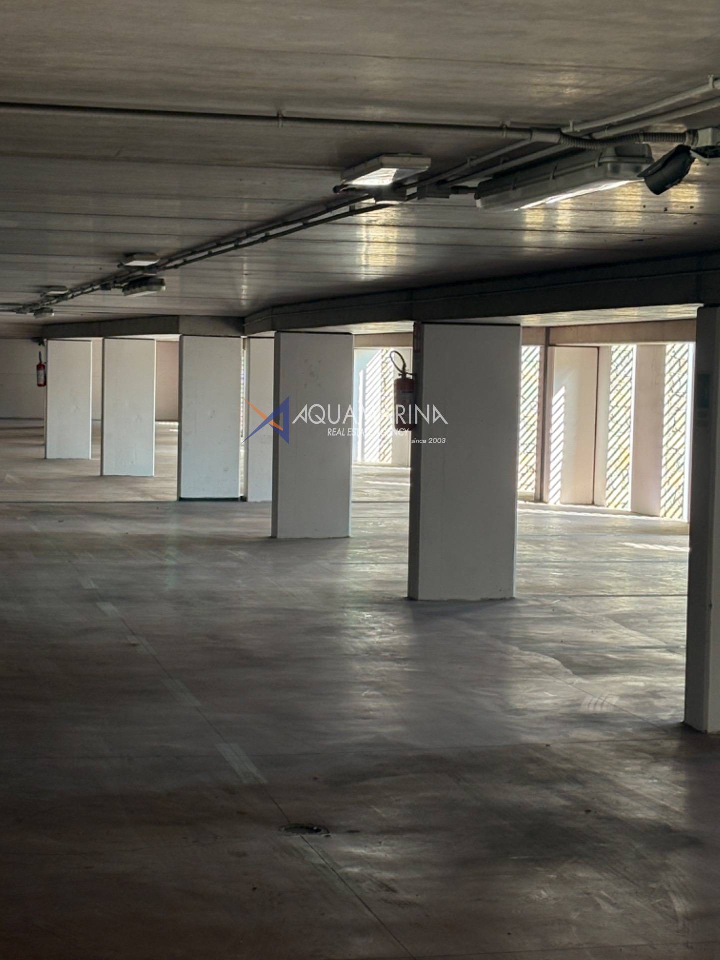 Posto auto coperto in affitto a Santo Stefano al Mare