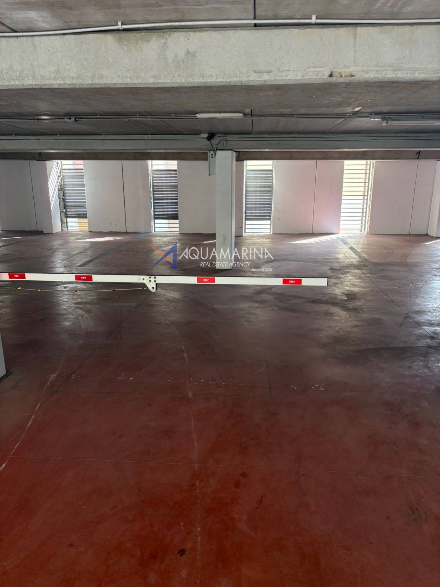 Posto auto coperto in affitto a Santo Stefano al Mare