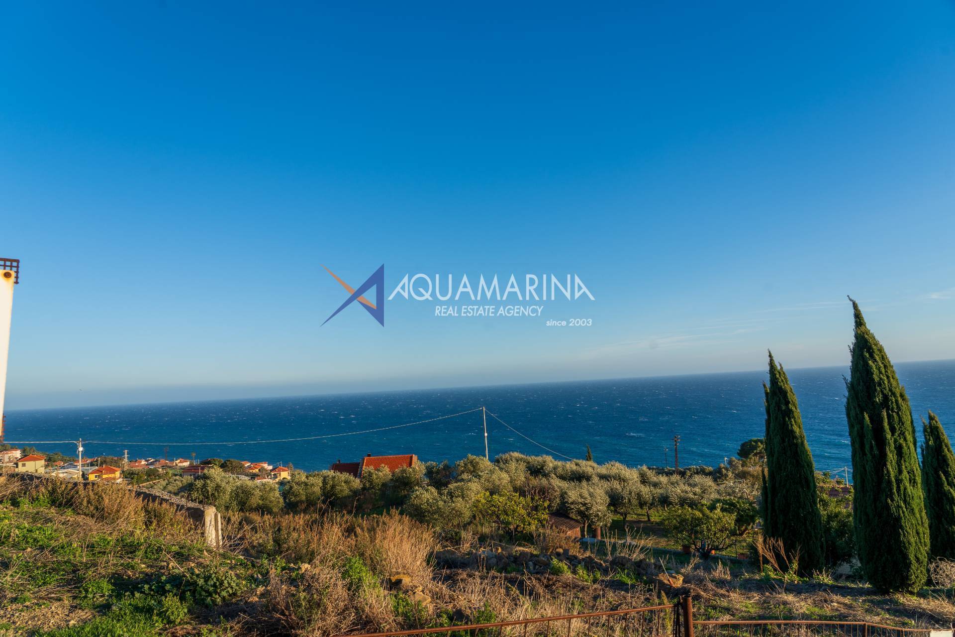 Terreno Agricolo in vendita a Cipressa