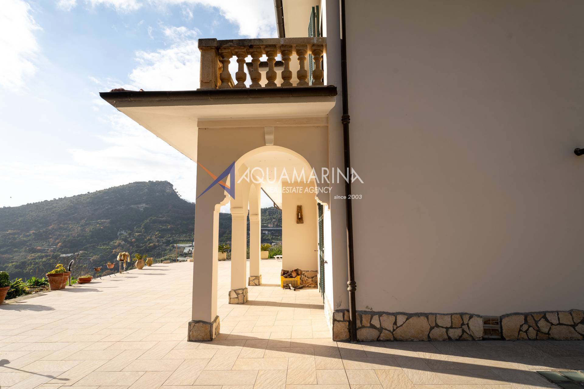 Casa Indipendente in vendita a Vallecrosia