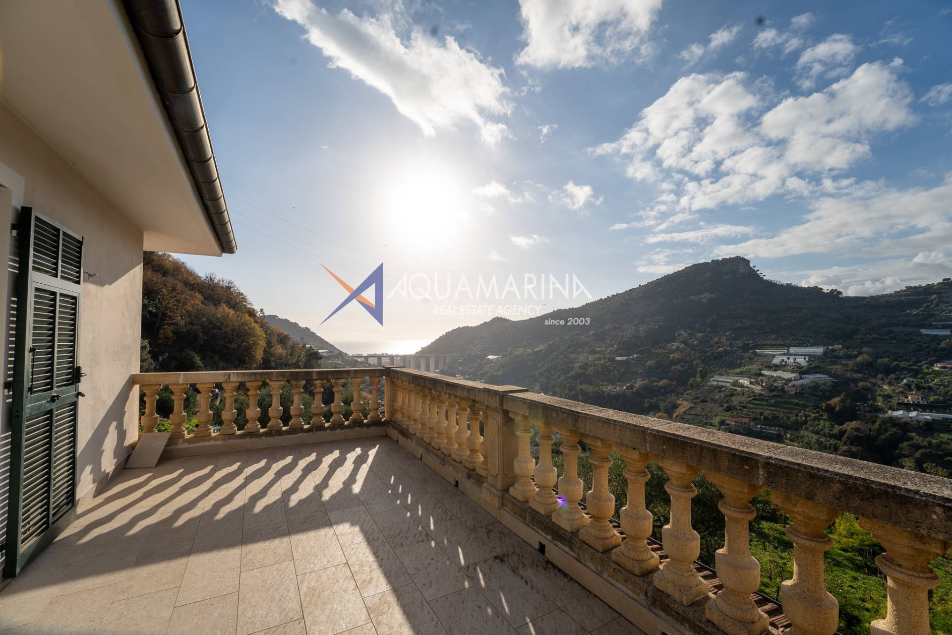 Casa Indipendente in vendita a Vallecrosia