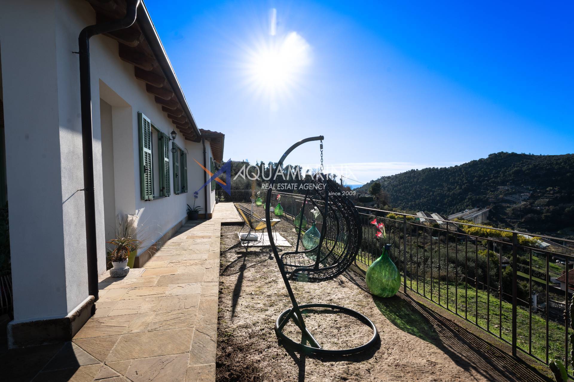 Casa Indipendente in vendita a Vallecrosia, Vallecrosia Alta