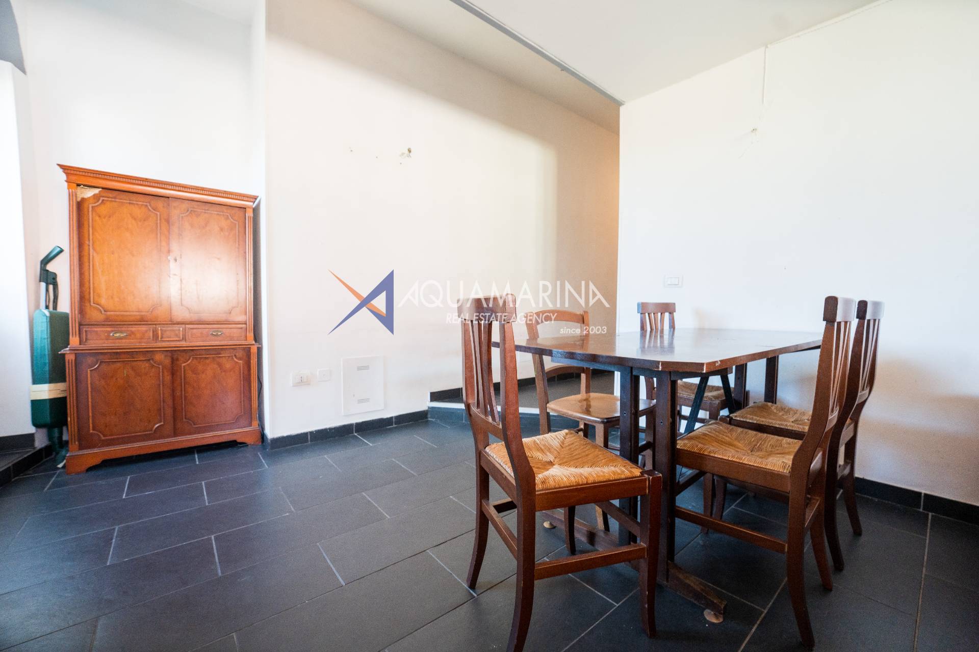 Appartamento in vendita a Imperia, Porto Maurizio centro