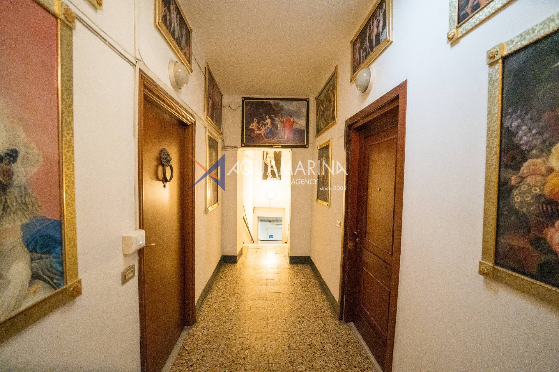 Appartamento in vendita a Imperia, Porto Maurizio centro