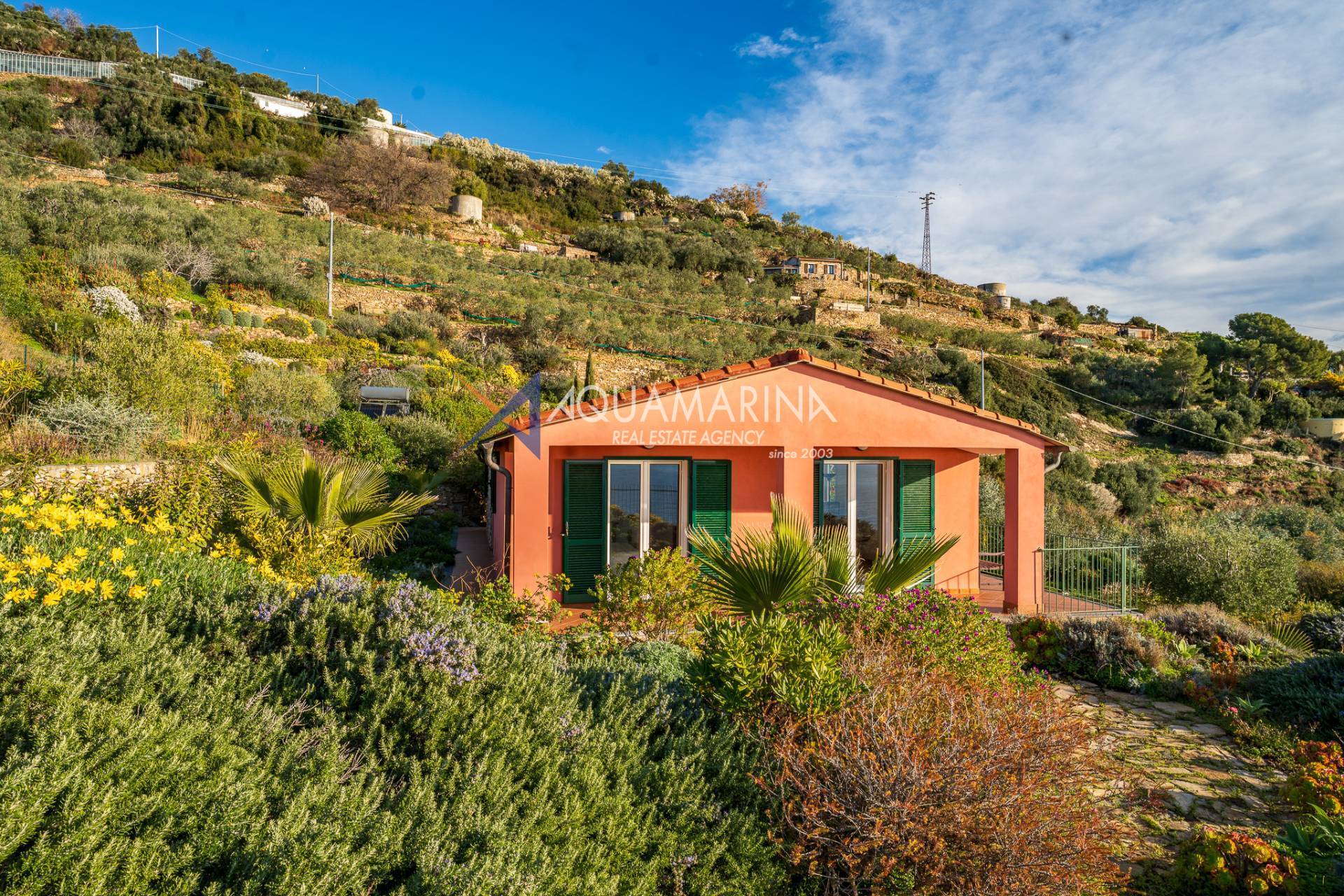 Villa in vendita a Cipressa