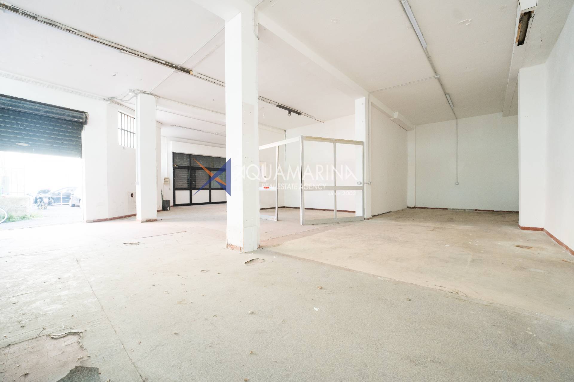 Deposito in vendita a Imperia, Oneglia periferia