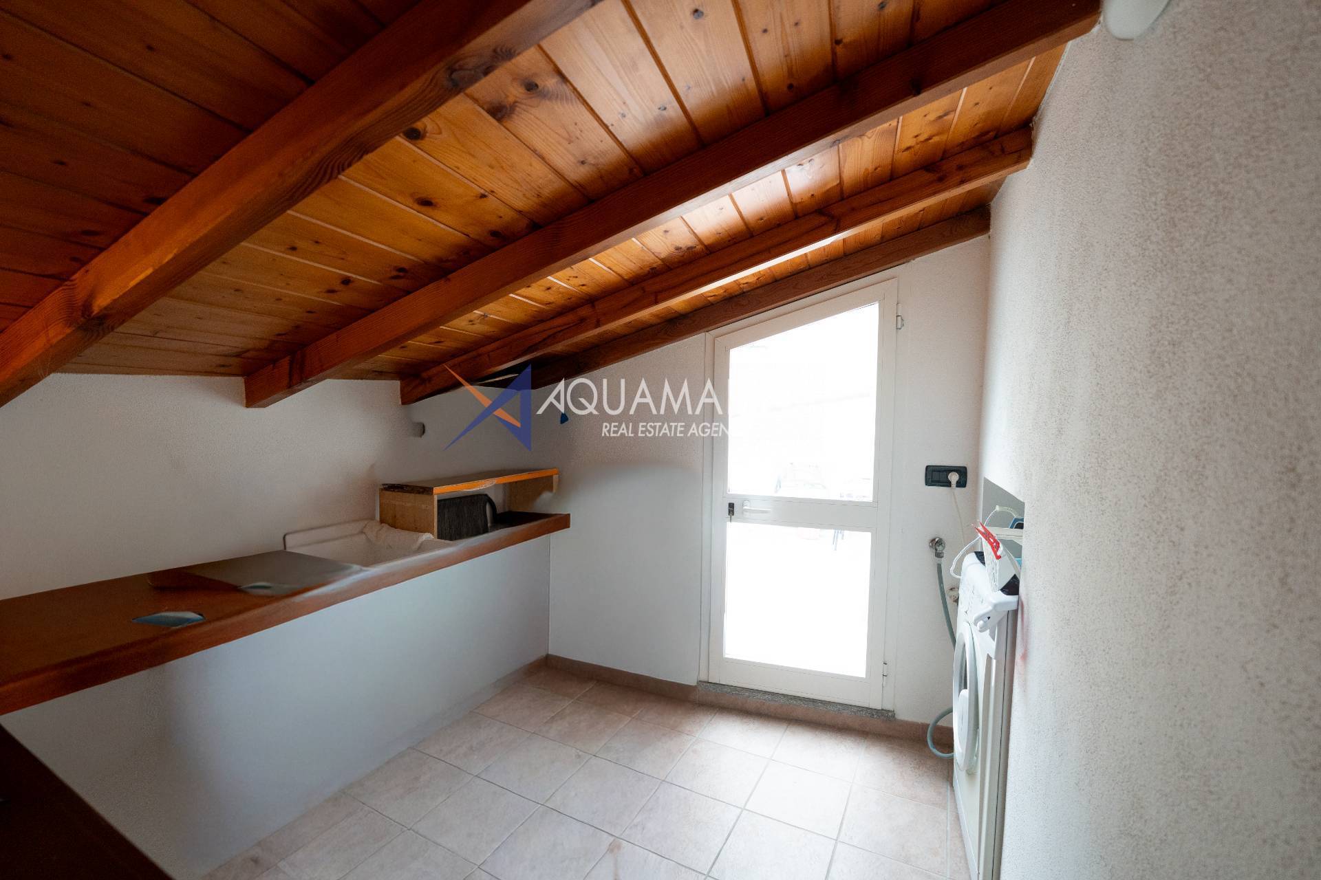 Appartamento in vendita a Costarainera