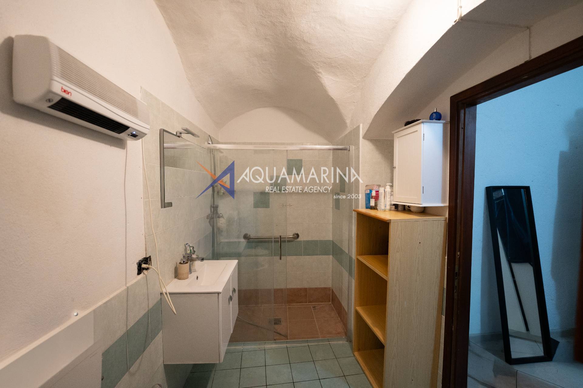 Appartamento in vendita a Costarainera