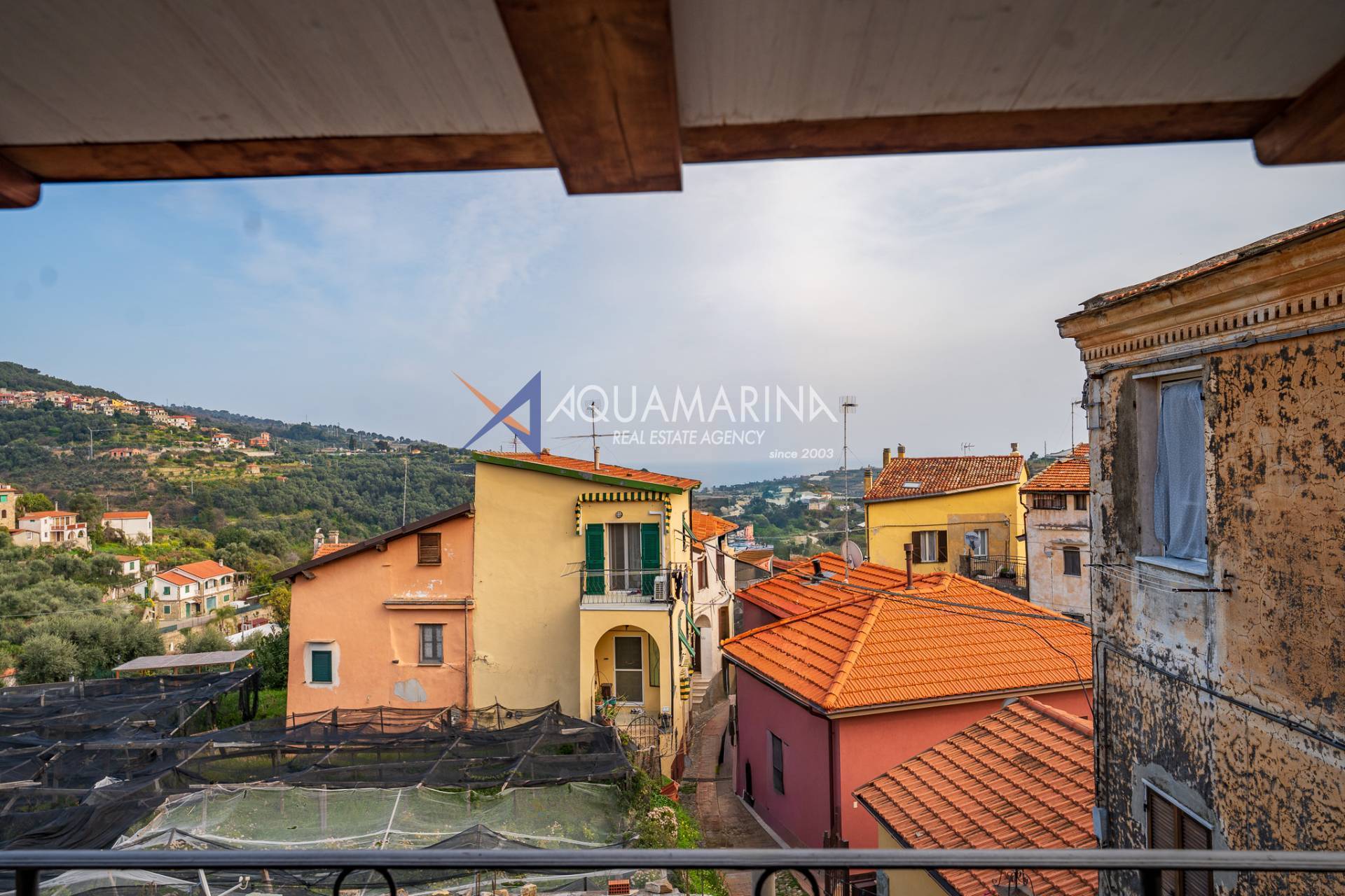 Appartamento in vendita a Pompeiana