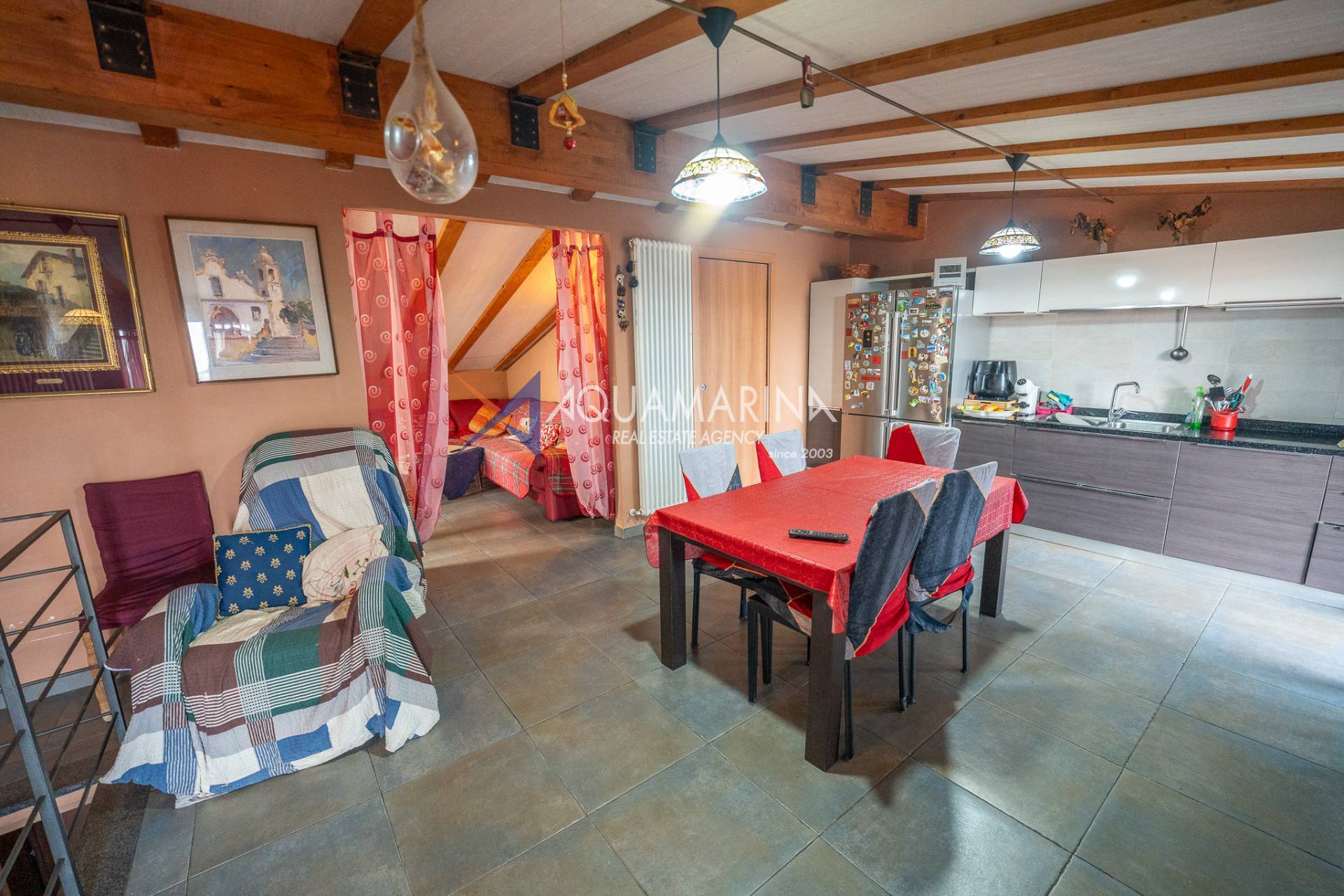 Appartamento in vendita a Pompeiana