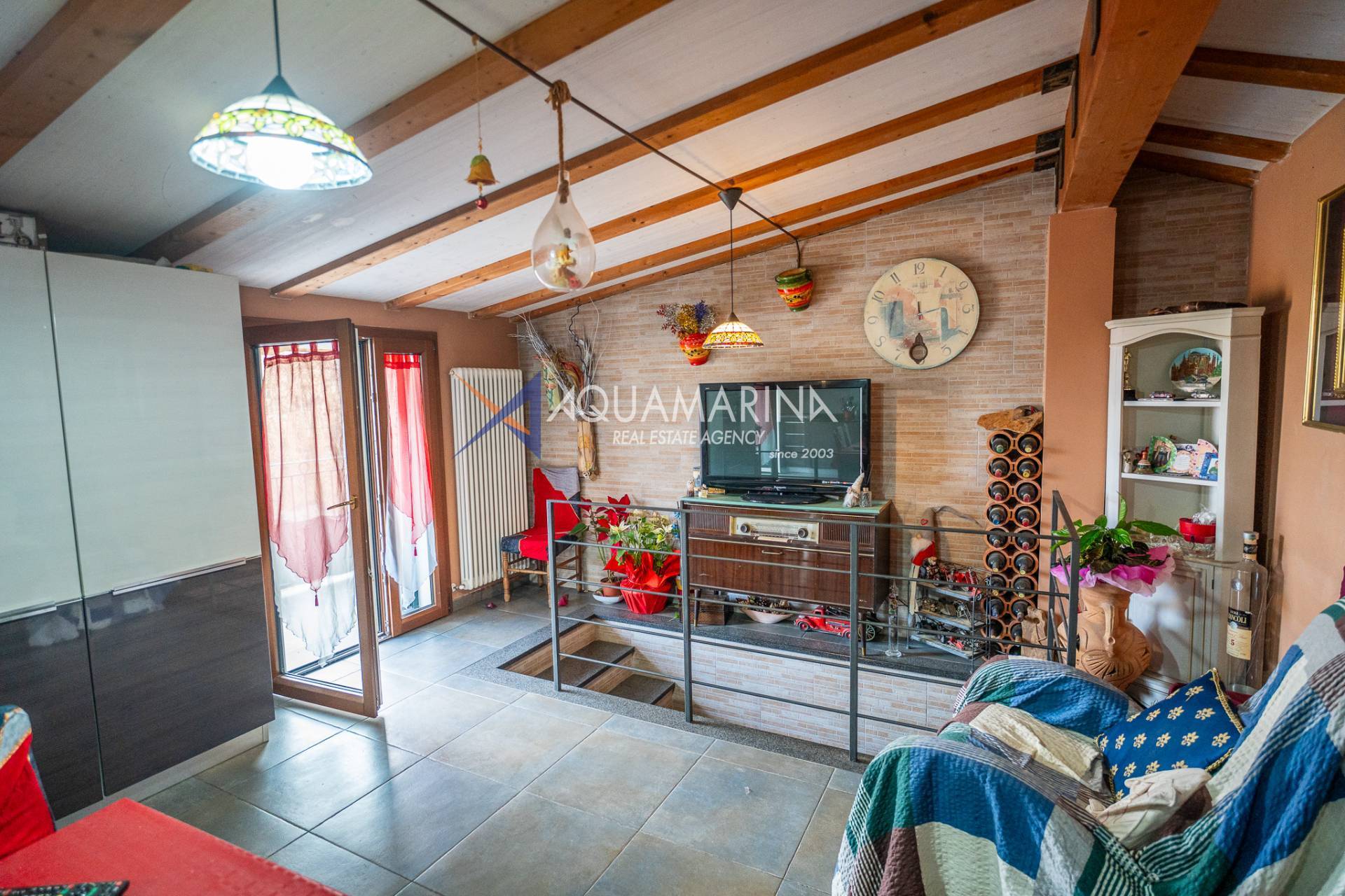 Appartamento in vendita a Pompeiana