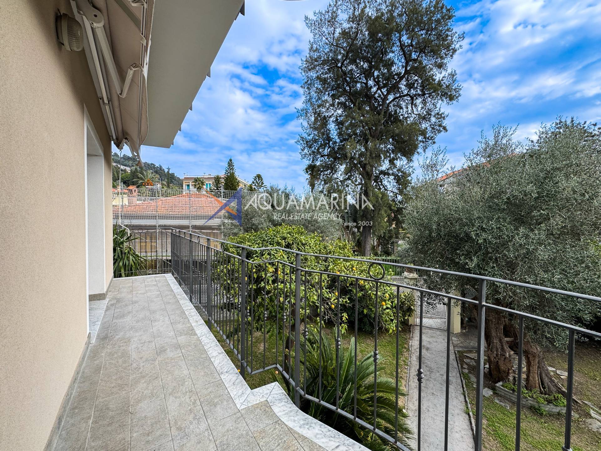 Appartamento in affitto a Bordighera