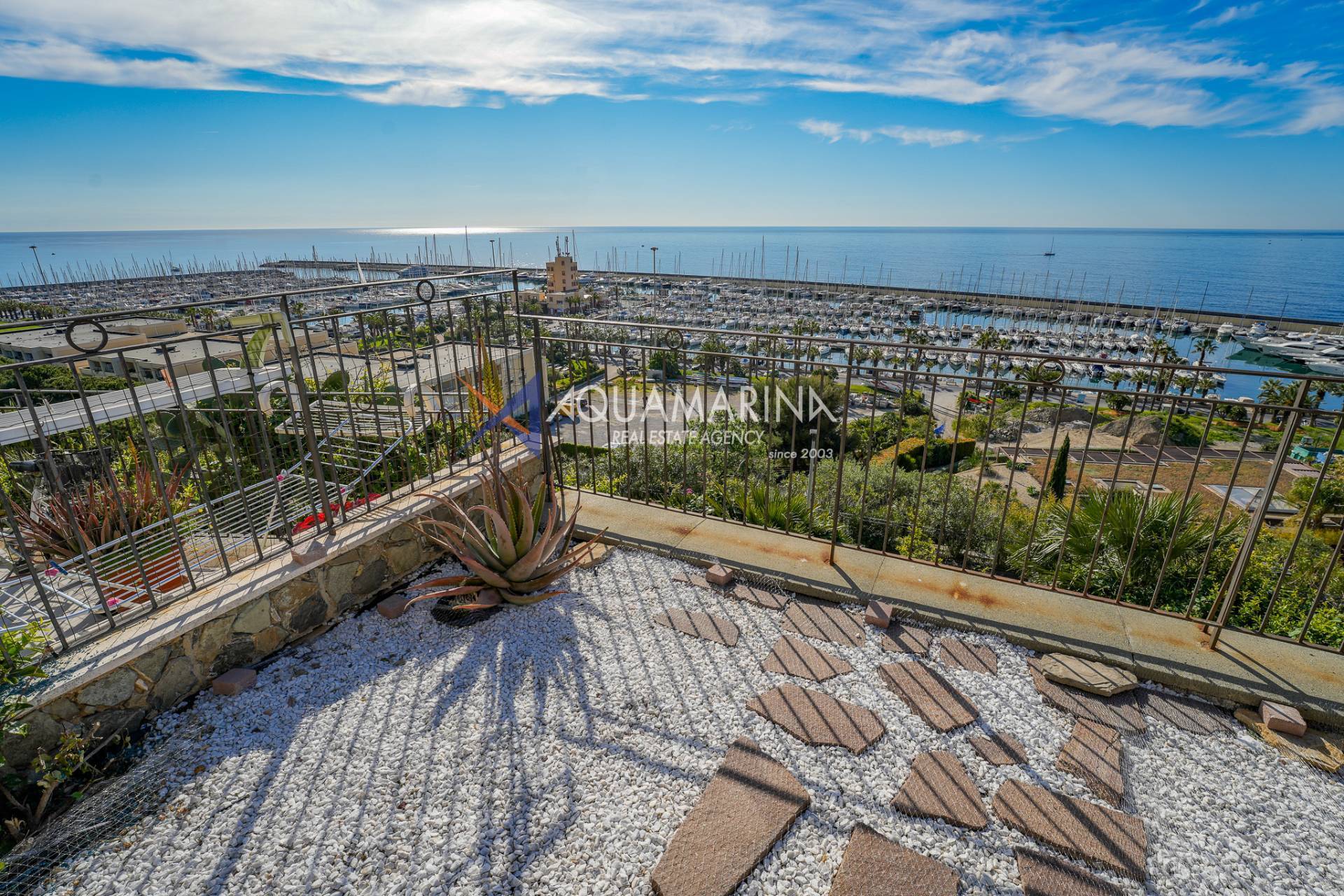 Appartamento in vendita a Santo Stefano al Mare