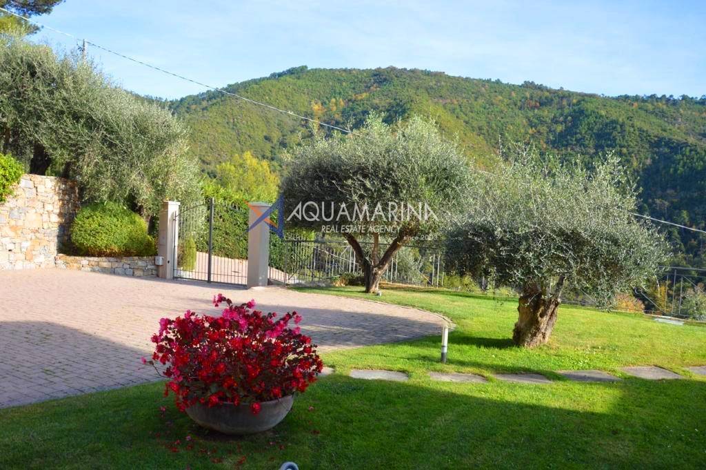 Villa in vendita a Vallebona, Madonna della Neve