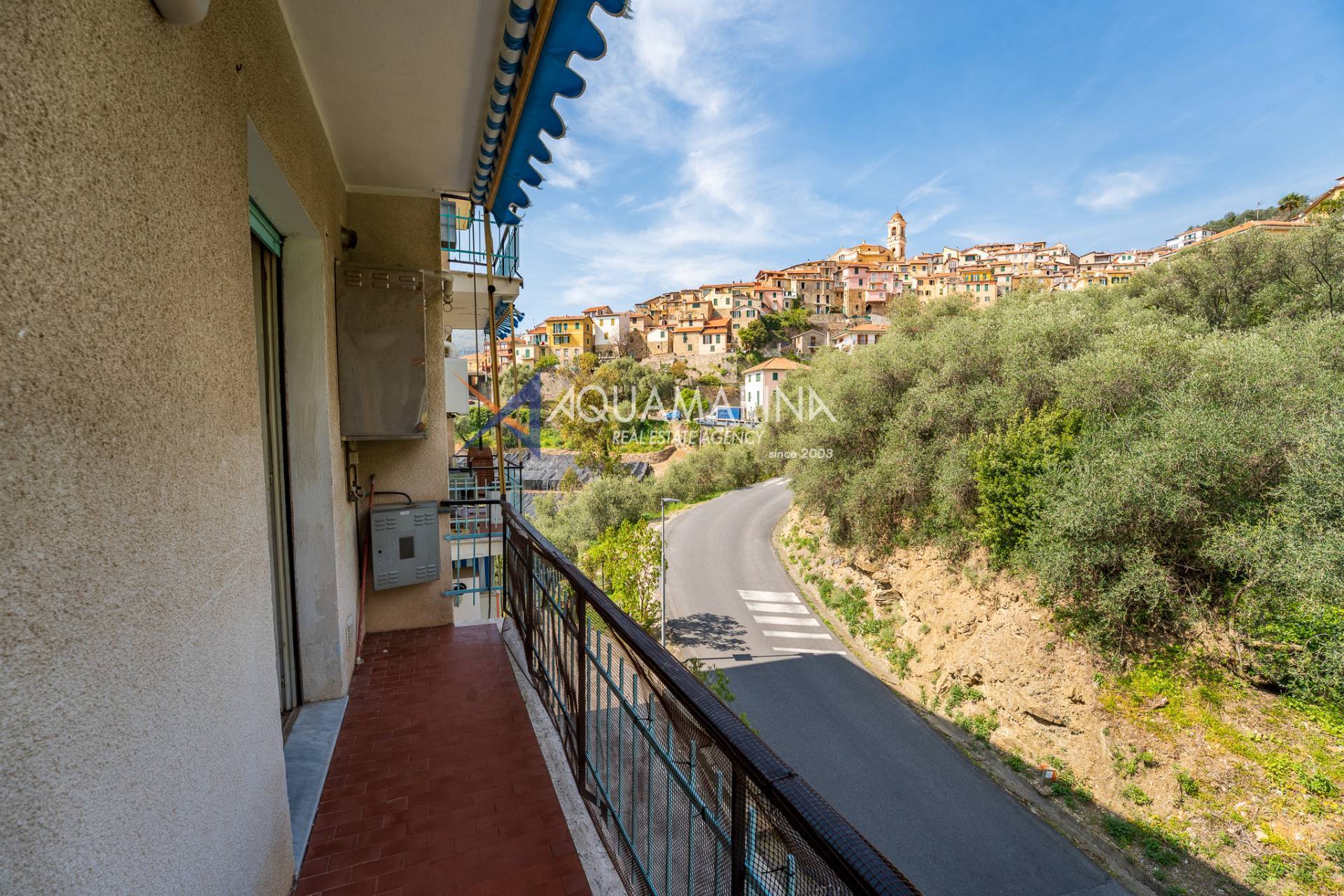 Appartamento in vendita a Pietrabruna