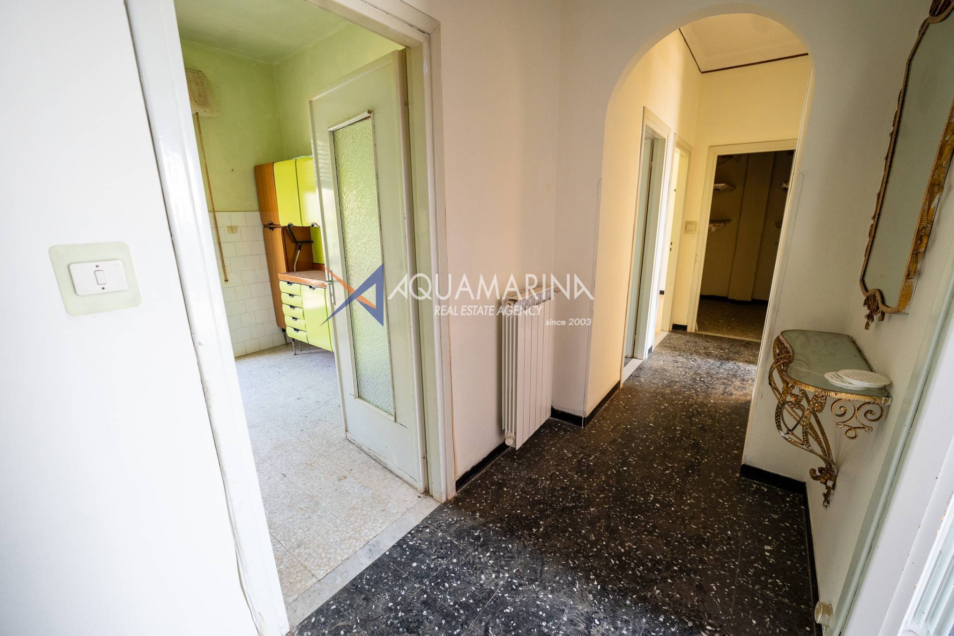 Appartamento in vendita a Pietrabruna