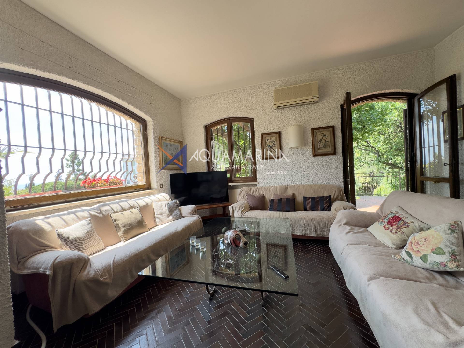 Villa in vendita a Bordighera