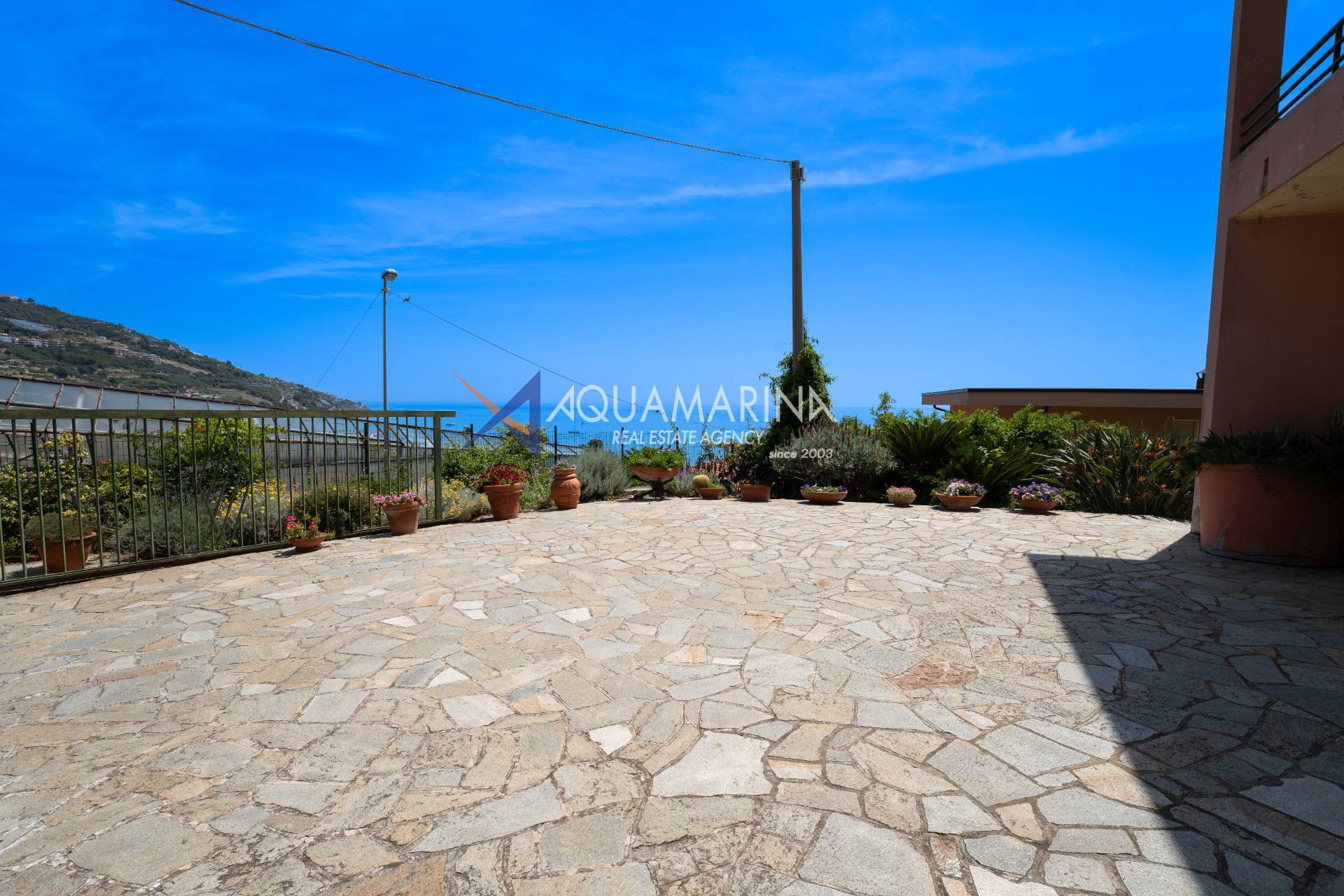 Villa in vendita a Santo Stefano al Mare