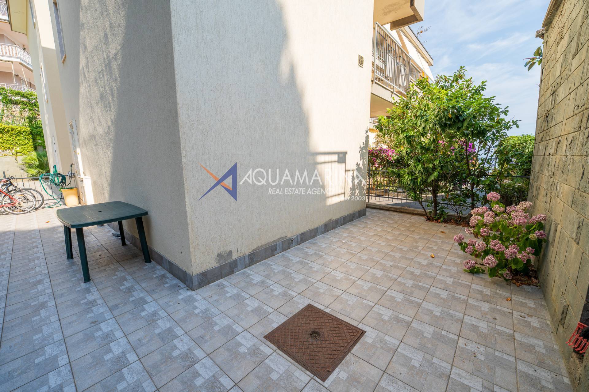 Appartamento in vendita a Santo Stefano al Mare
