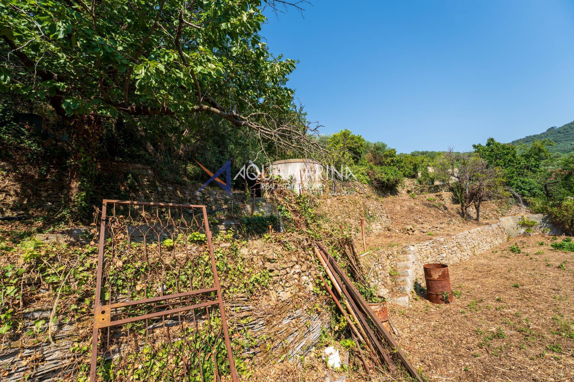 Casa Indipendente in vendita a Imperia, Moltedo