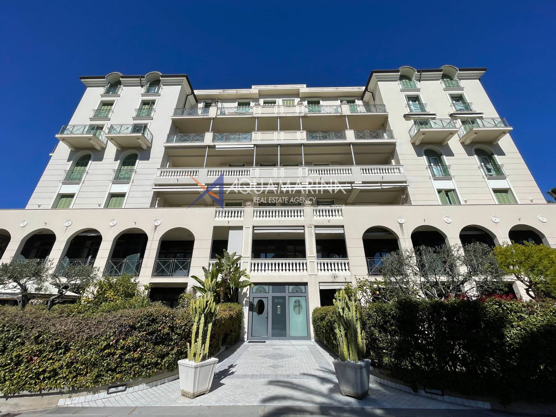 Appartamento in affitto a Bordighera