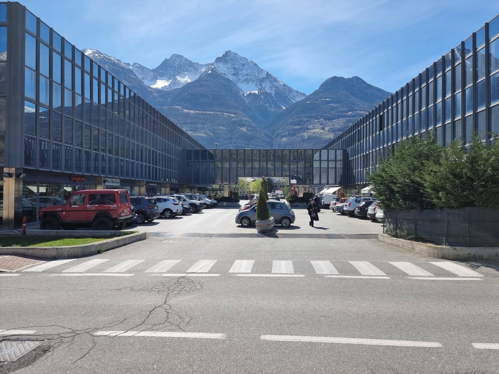 Magazzino in vendita, Aosta periferia