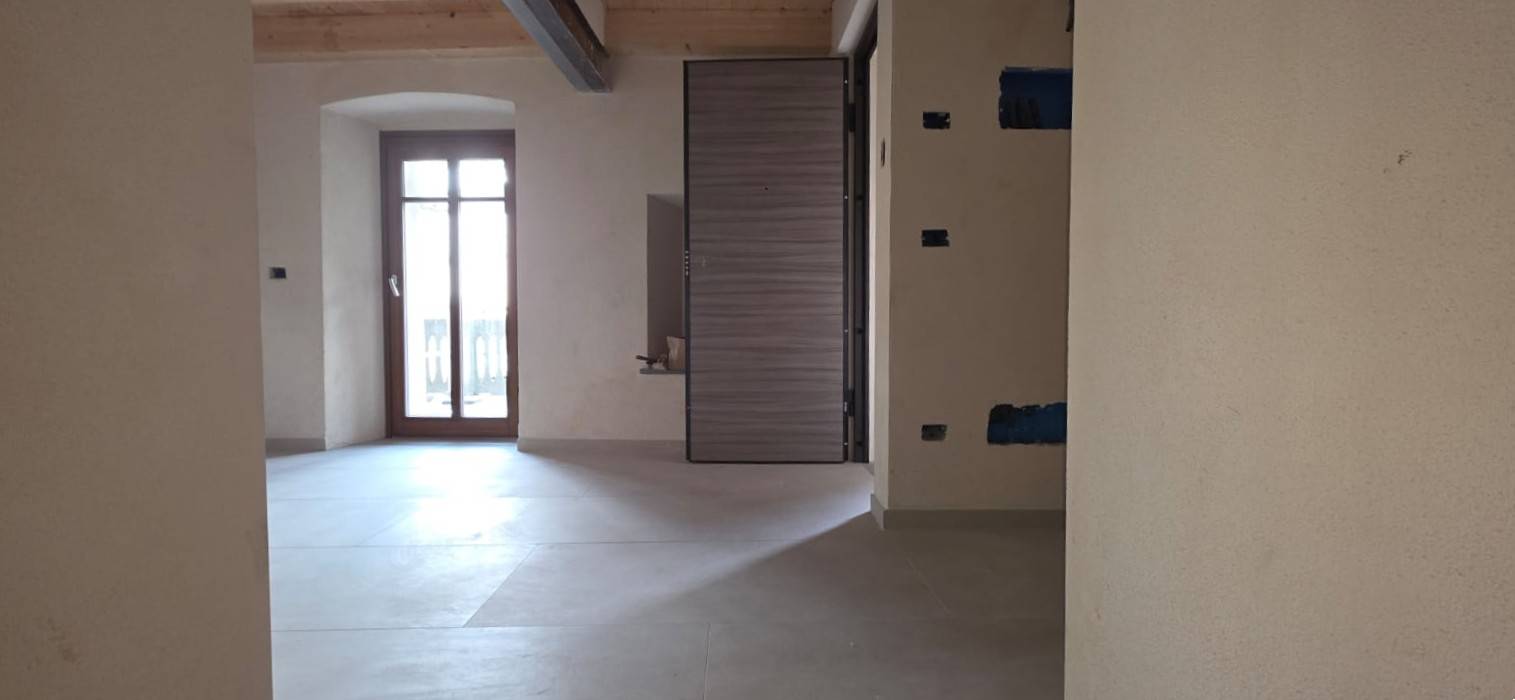 Appartamento in vendita a Pollein, Tharenan (Tharenan)