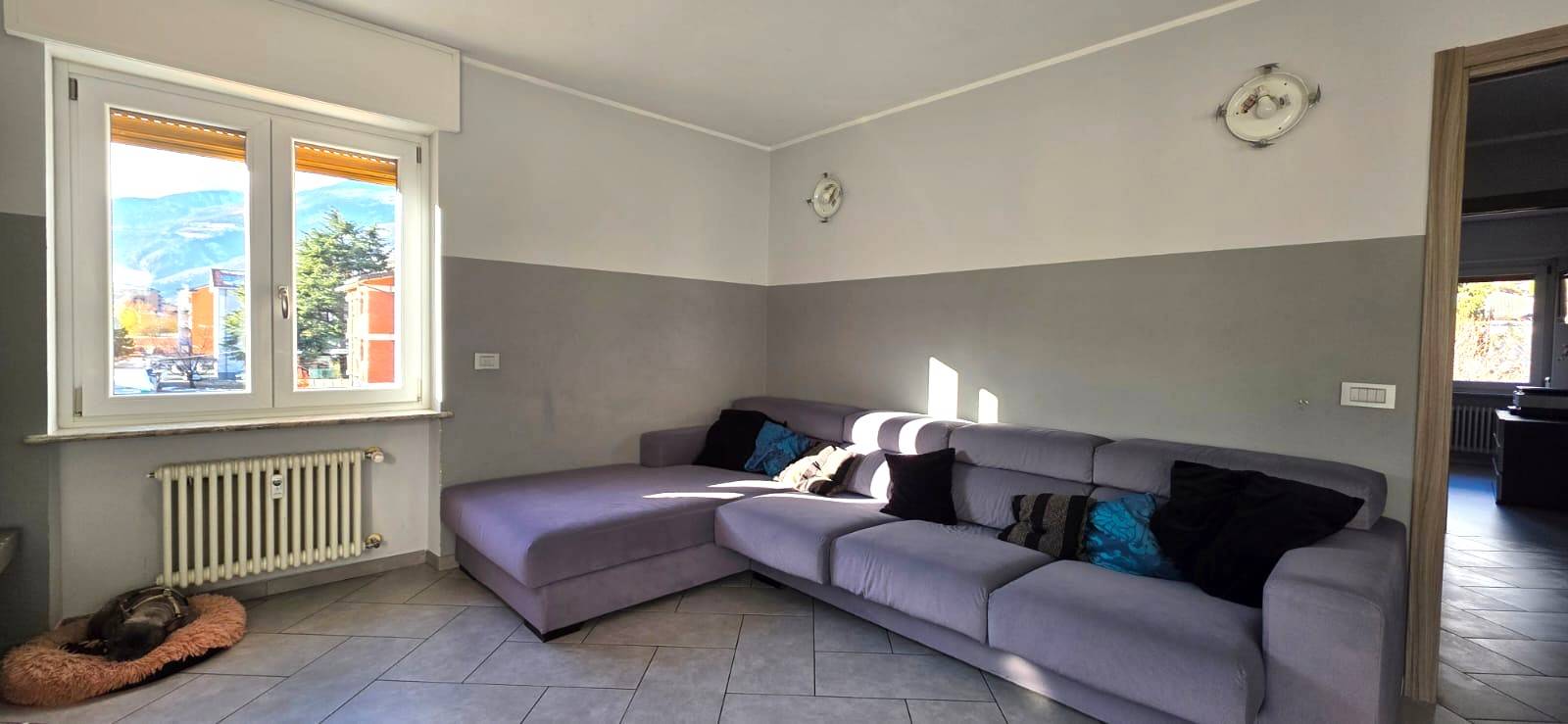 Appartamento in vendita a Aosta, Periferia