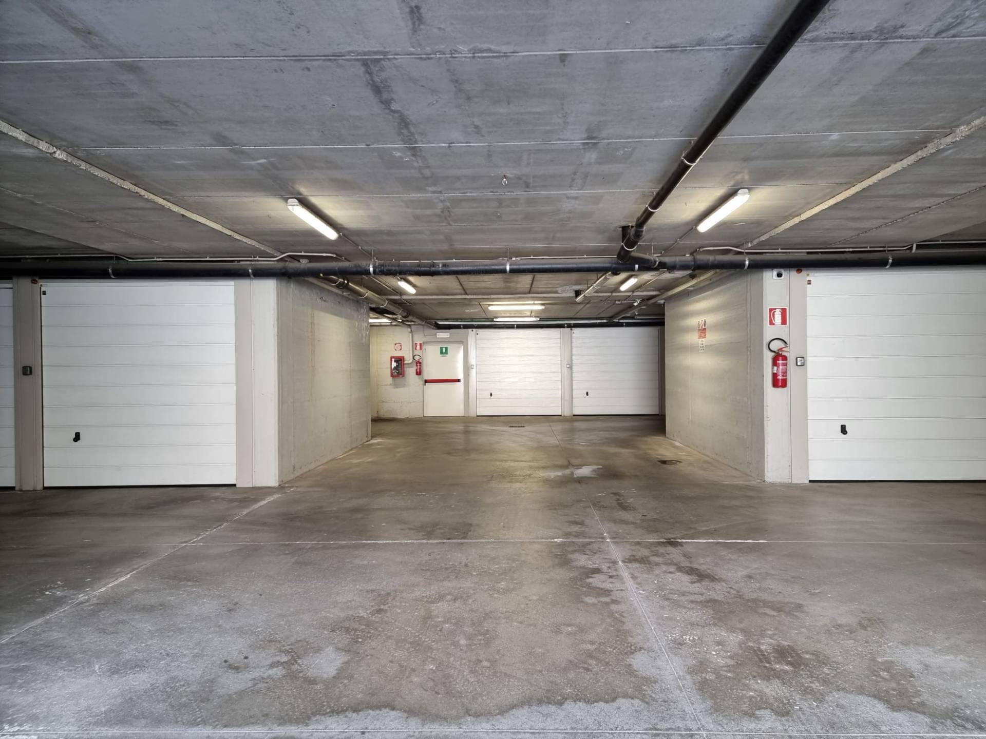 Box o garage in vendita a Aosta, Periferia