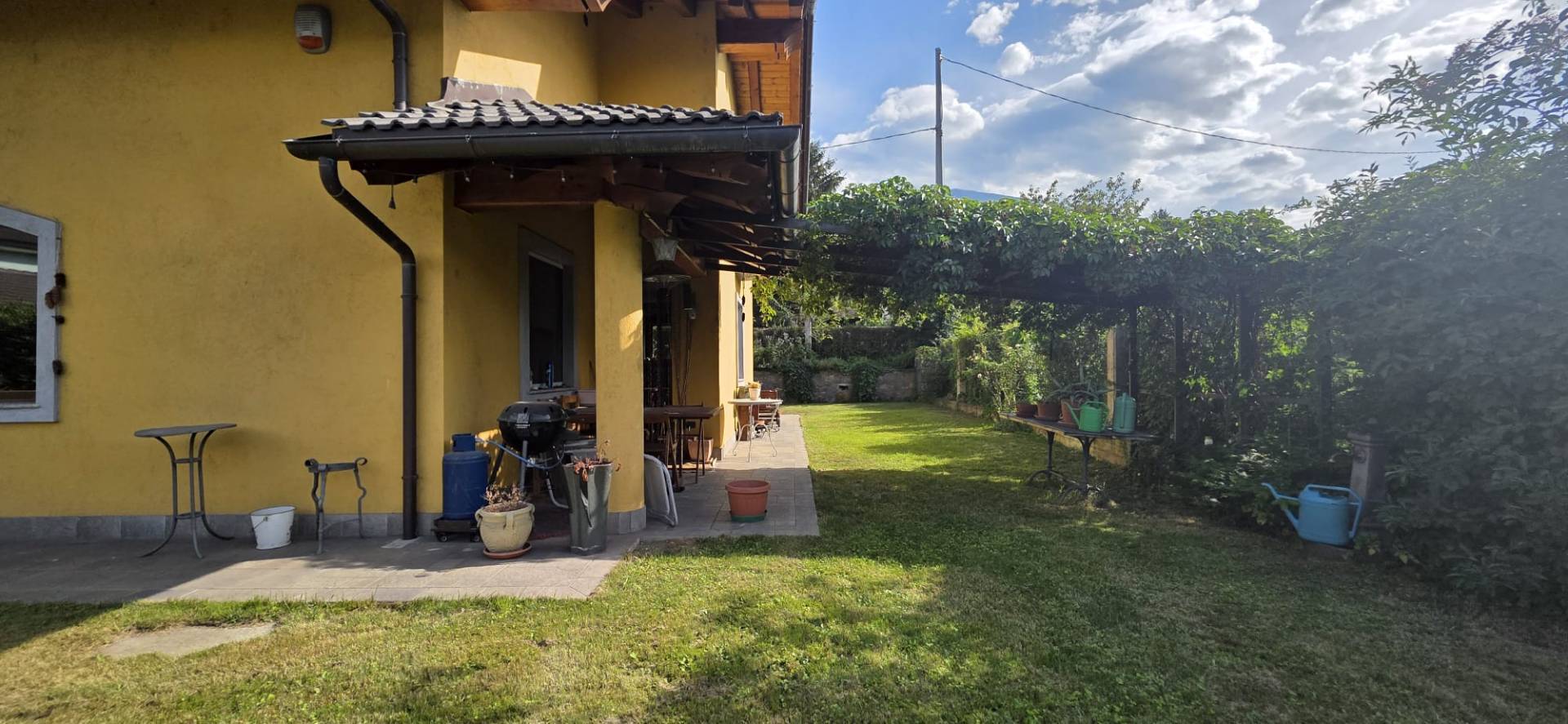 Villa in vendita a Charvensod