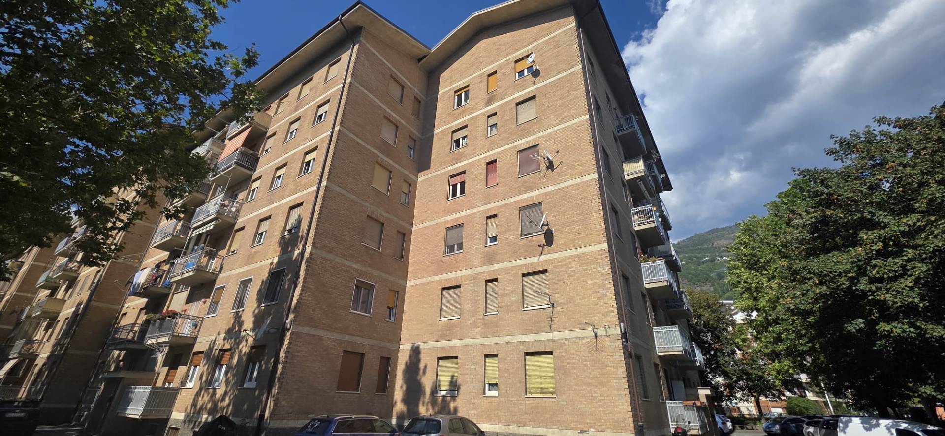 Appartamento in vendita a Aosta, Periferia