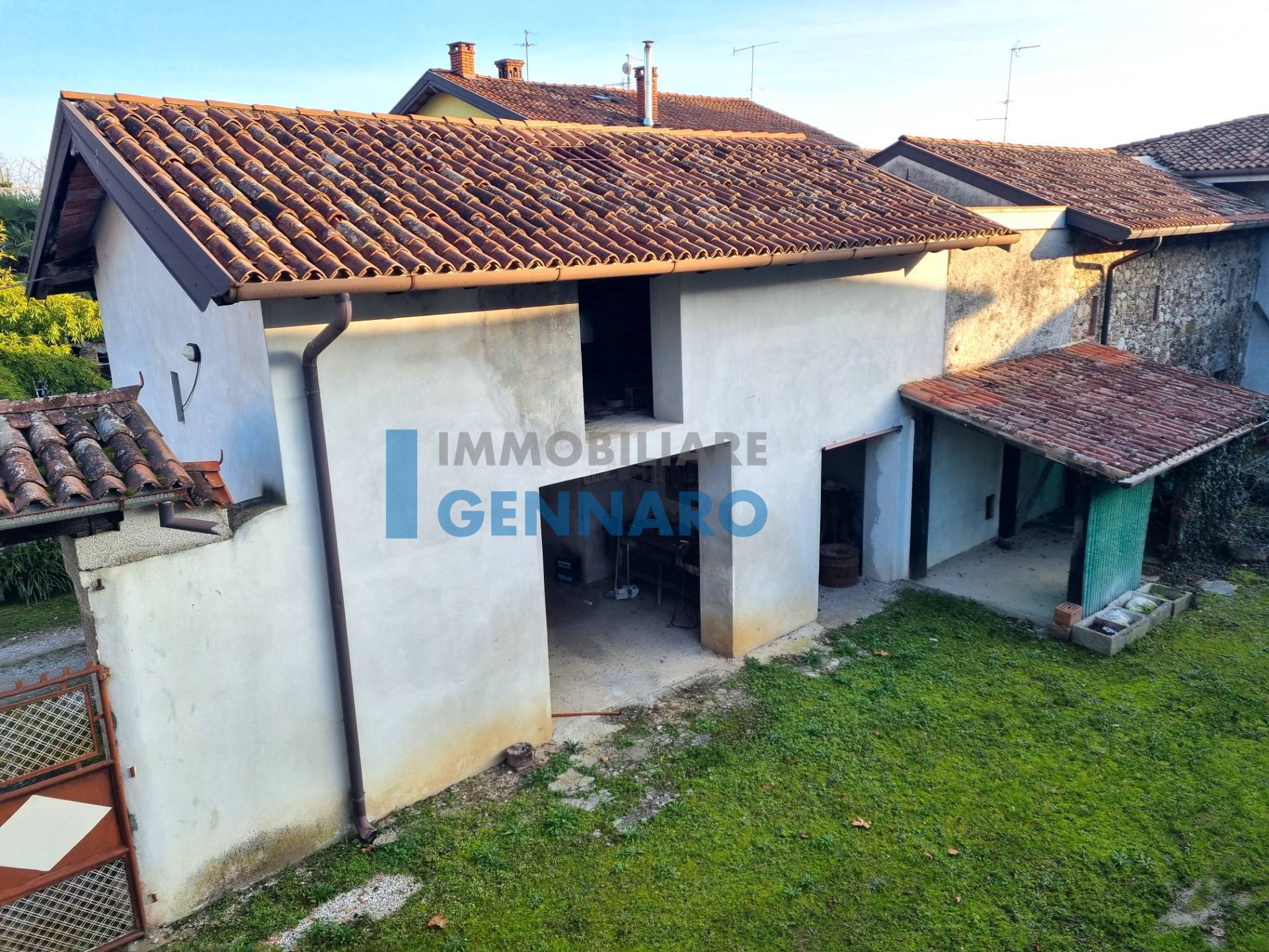 Casa singola/indipendente in vendita a Tavagnacco, Tavagnacco