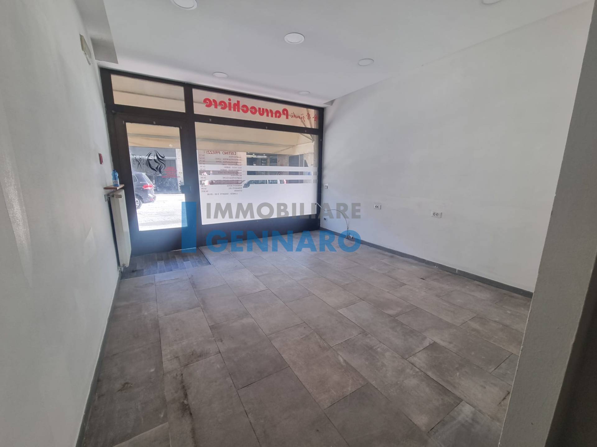 Negozio in affitto a Udine, Centro storico