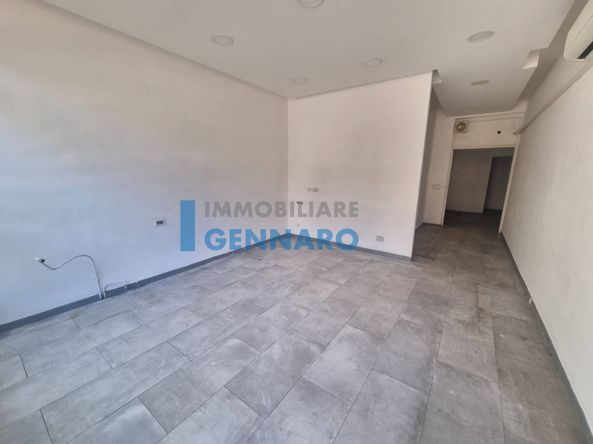 Negozio in affitto a Udine, Centro storico