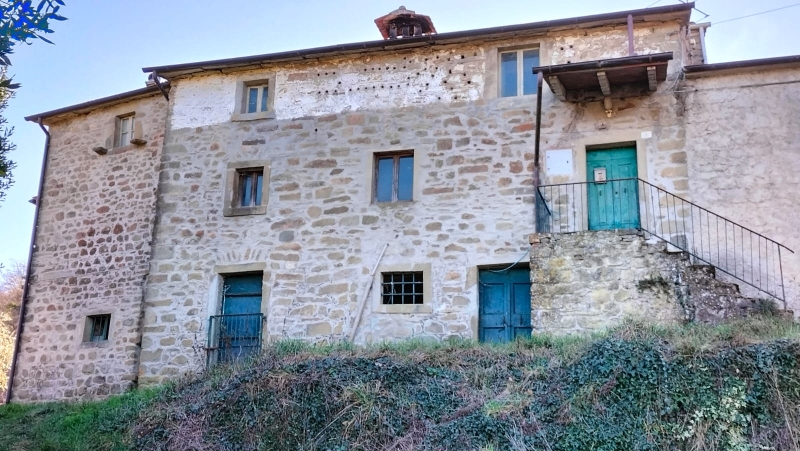Casa indipendente da ristrutturare a Cortona