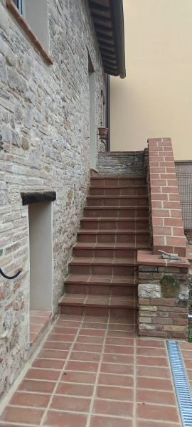 Trilocale ristrutturato a Perugia