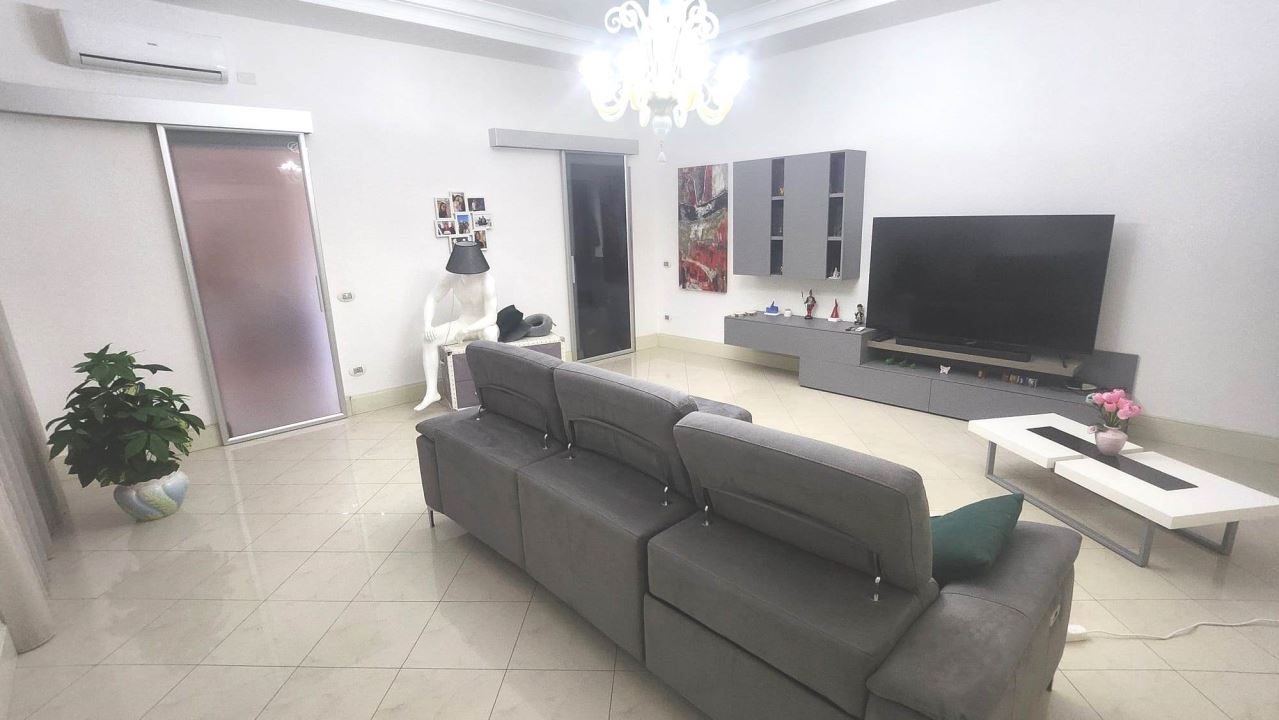 Quadrilocale in vendita a Afragola